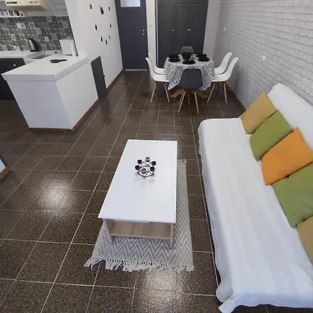 Apartment фамилия 100м от морето в